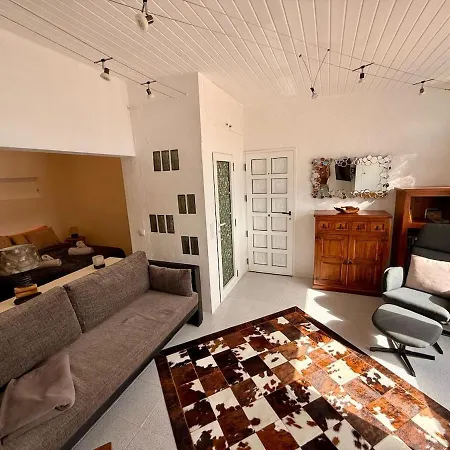 Apartment 8 Islas